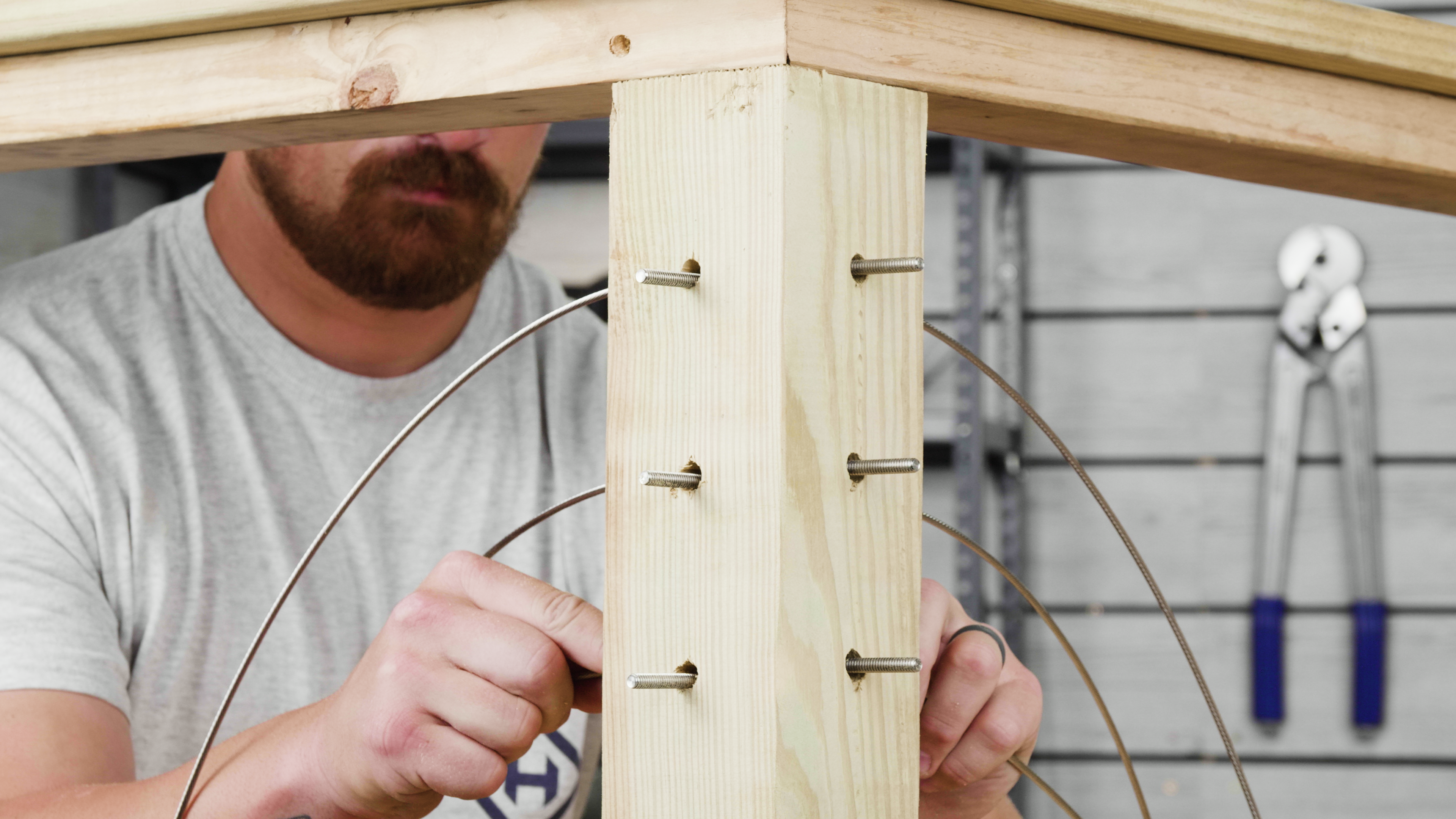 Corner_Post-thru-post-tensioners-offset Corner_Post-thru-post-tensioners-offset