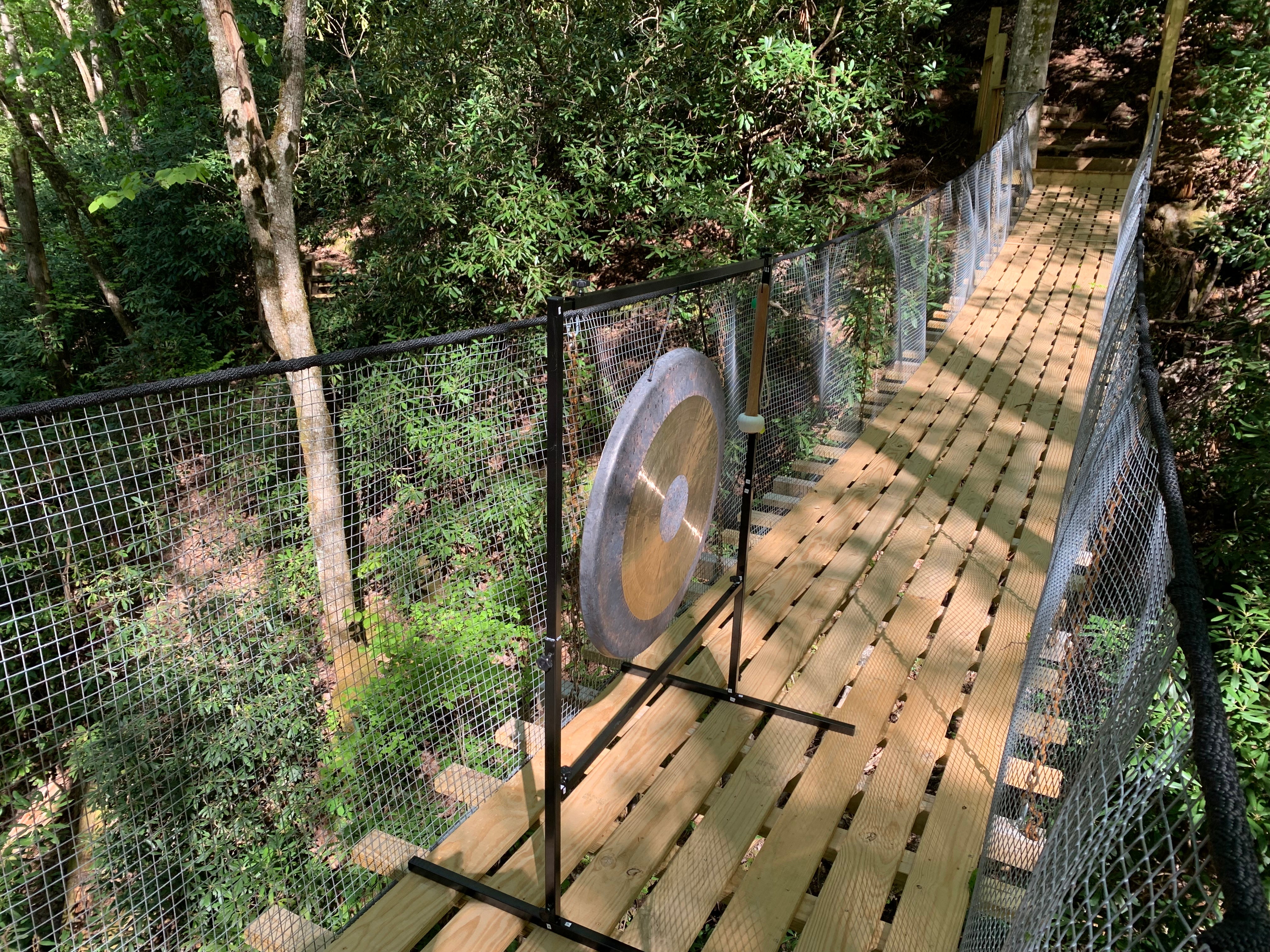 Hot Dip Galvanized Steel Cable suspension bridge left with gong