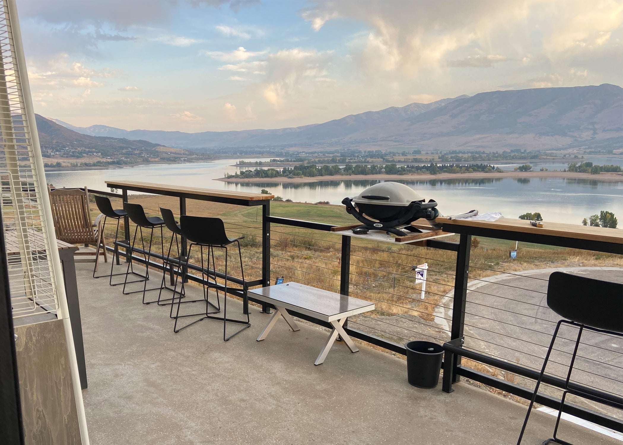 May-pom-deck-view-thumb May-pom-deck-view-thumb