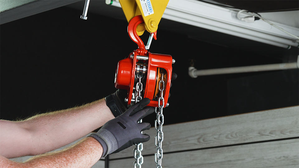 Tiger-Lifting–Professional–Chain-Blocks-operation Tiger-Lifting–Professional–Chain-Blocks-operation