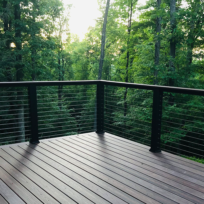 axis-outdoor-corner-deck-cable-railing-install