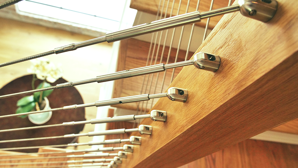 axis-tensioner-close-up-downward-view axis-tensioner-close-up-downward-view