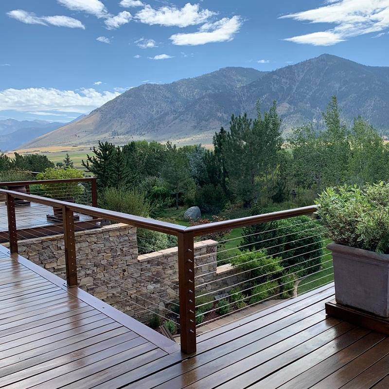 mountain-deck-axis-cable-railing-install