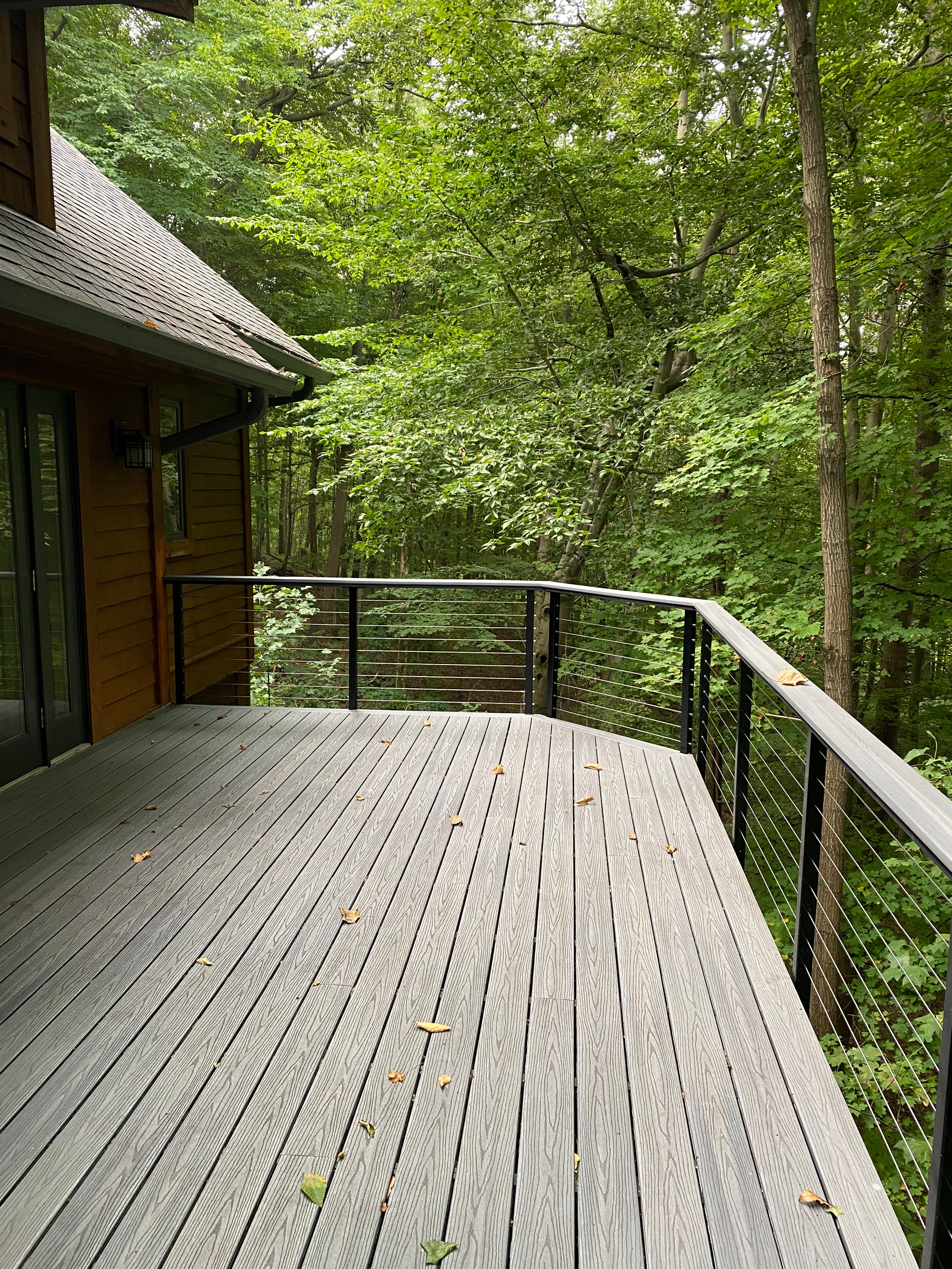 Deck View 4 Deck View 4