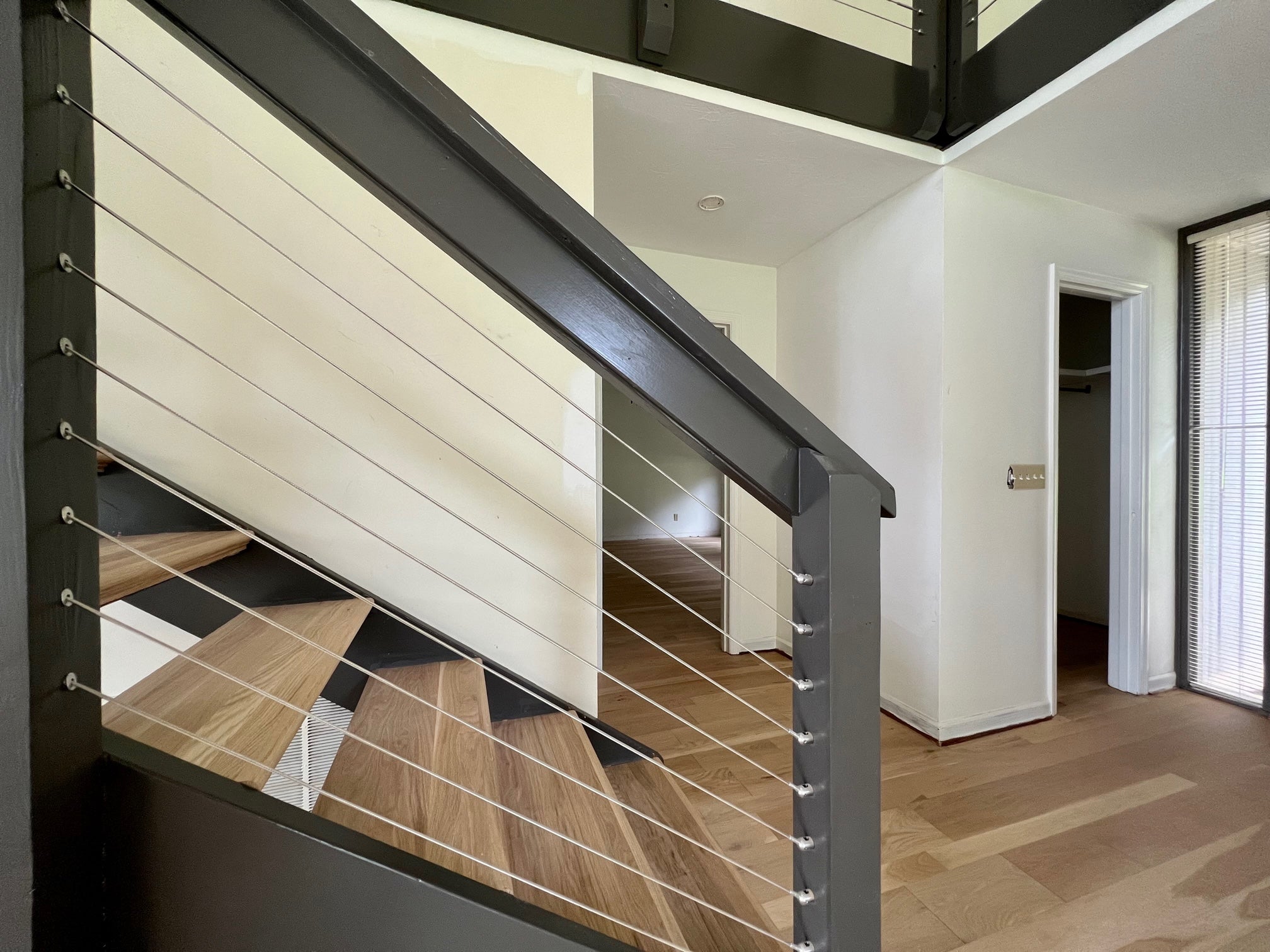 tc_cable_rail_bottom_stair tc_cable_rail_bottom_stair